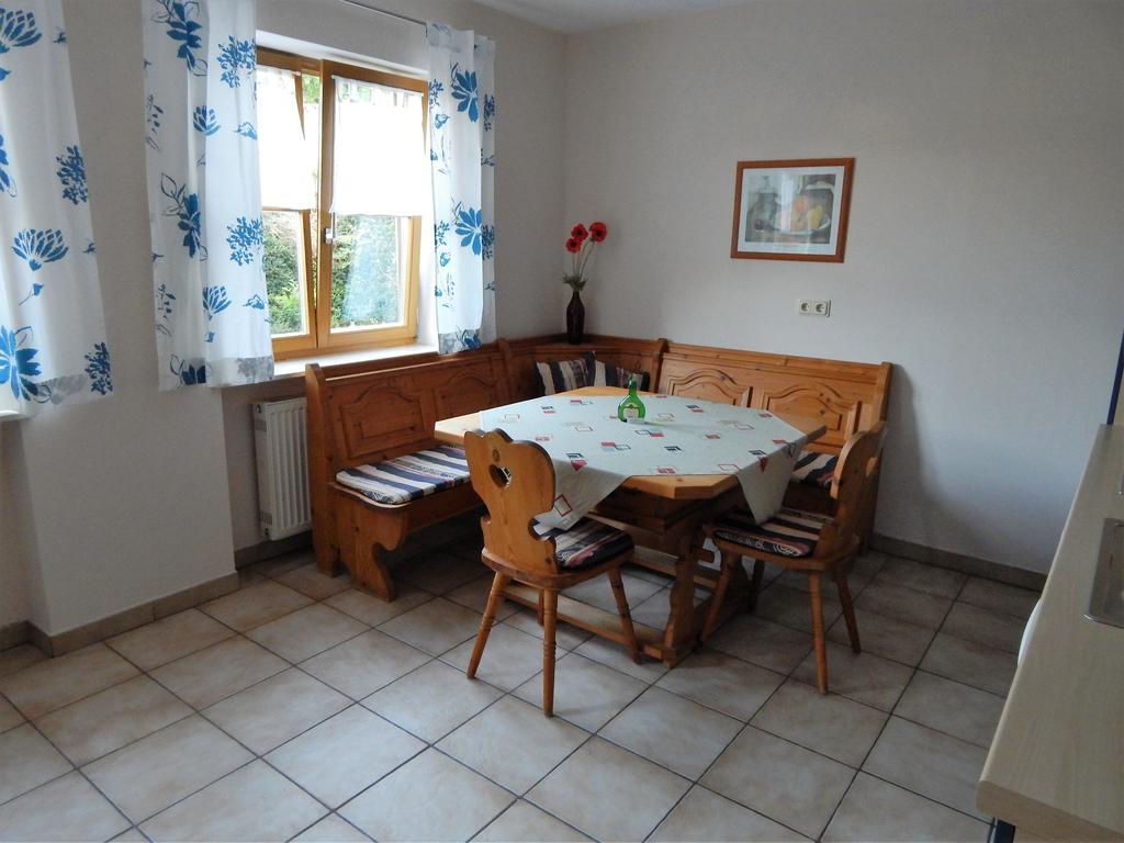 Ferienwohnung Am Alten Berg オクゼンフルト エクステリア 写真